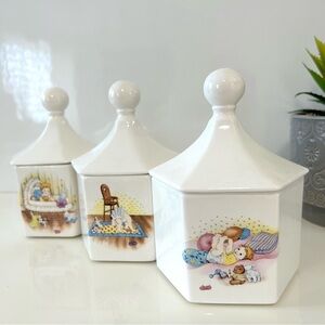 Set of 3 Vintage 1980 Octagon shape canister jars with lids